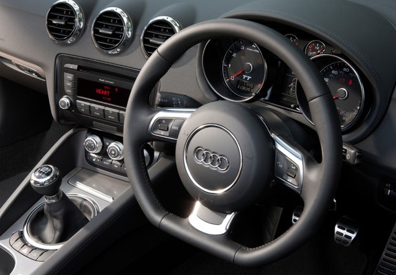 Images of Audi TT 2.0 TFSI Coupe UK-spec (8J) 2010