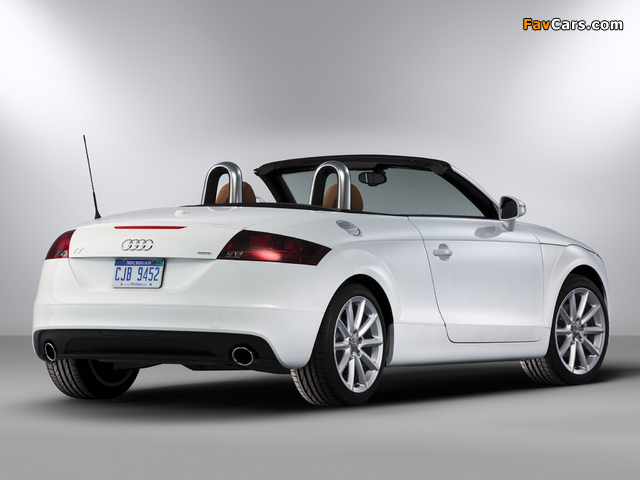 Images of Audi TT 2.0 TFSI quattro Roadster US-spec (8J) 2010 (640 x 480)