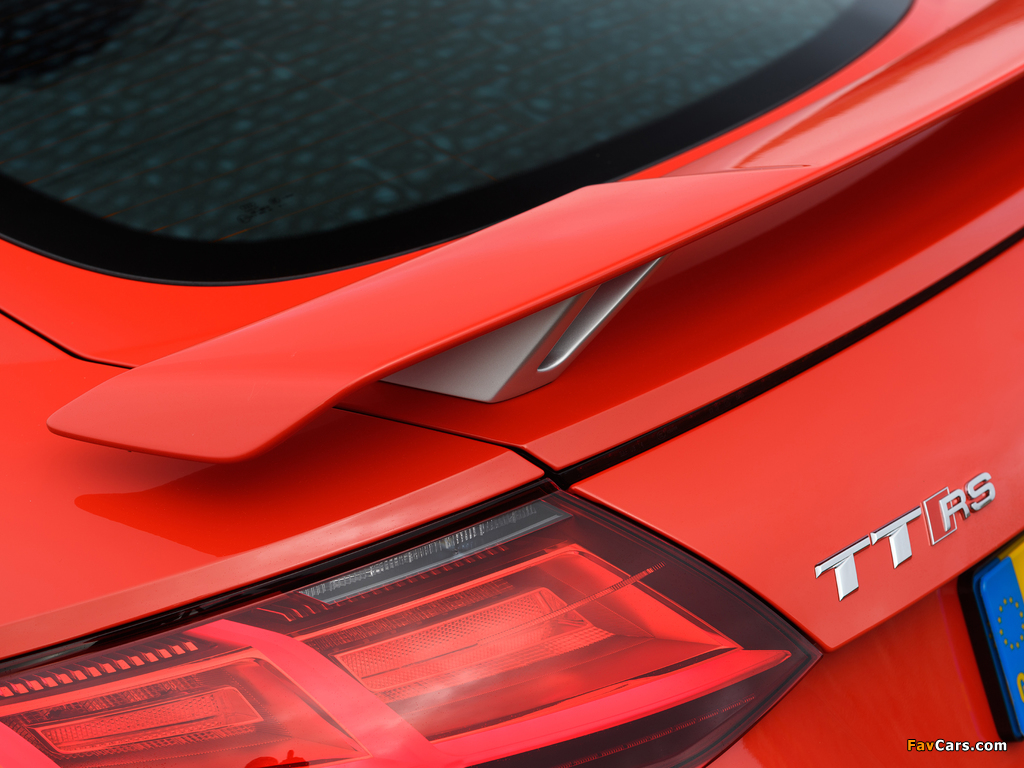 Images of Audi TT RS Coupé UK-spec (8S) 2016 (1024 x 768)