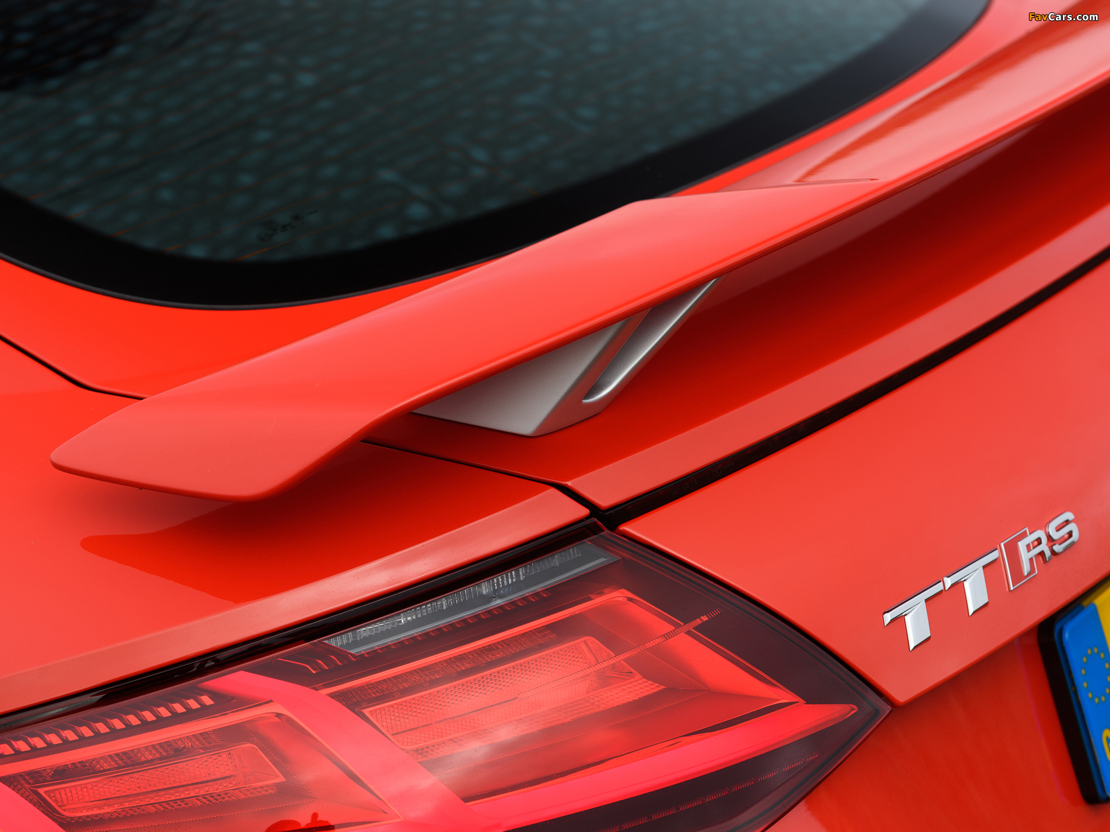 Images of Audi TT RS Coupé UK-spec (8S) 2016 (1600 x 1200)