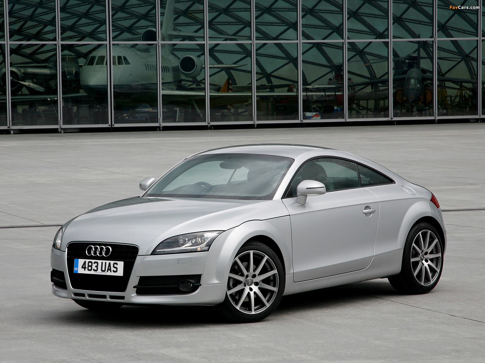 Photos of Audi TT Coupe UK-spec (8J) 2006–10 (1600 x 1200)