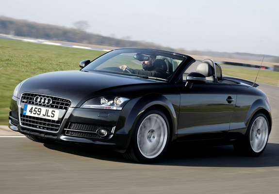 Photos of Audi TT Roadster UK-spec (8J) 2007–10