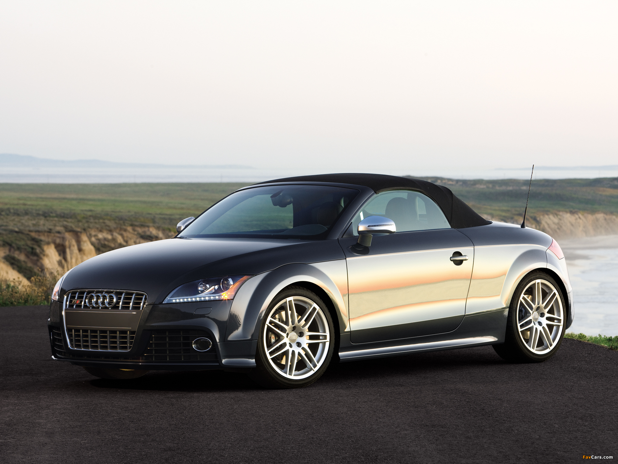 Photos of Audi TTS Roadster US-spec (8J) 2008–10 (2048 x 1536)