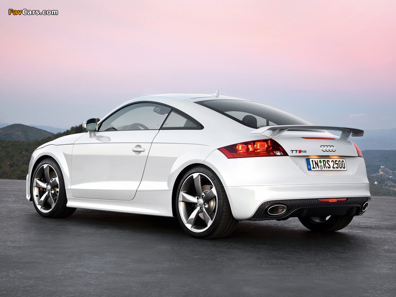 Photos of Audi TT RS Coupe (8J) 2009 (800 x 600)