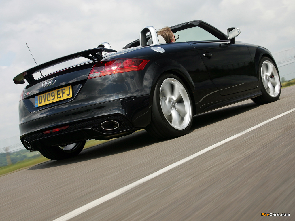 Photos of Audi TT RS Roadster UK-spec (8J) 2009 (1024 x 768)