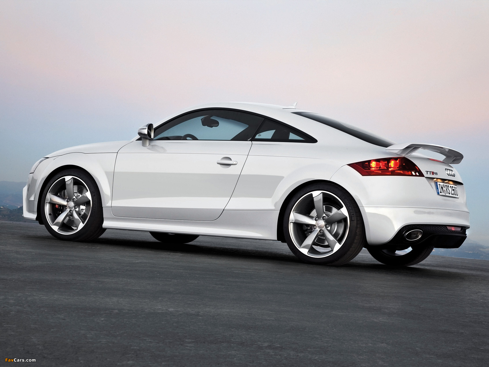 Pictures of Audi TT RS Coupe (8J) 2009 (1600 x 1200)