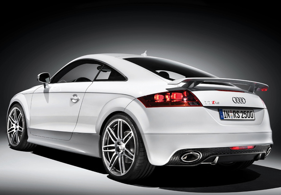 Pictures of Audi TT RS Coupe (8J) 2009