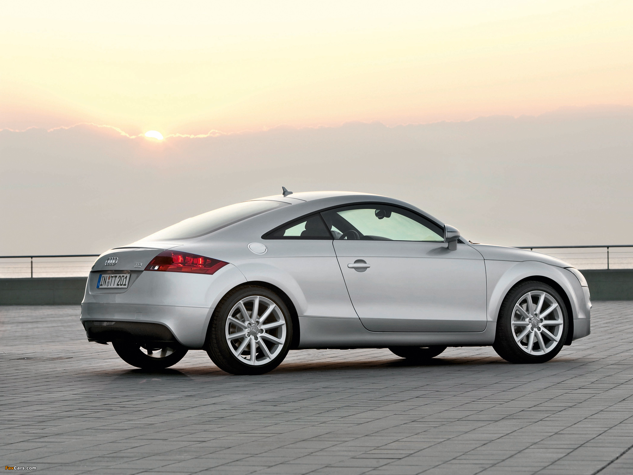 Pictures of Audi TT 2.0 TDI quattro Coupe (8J) 2010 (2048 x 1536)