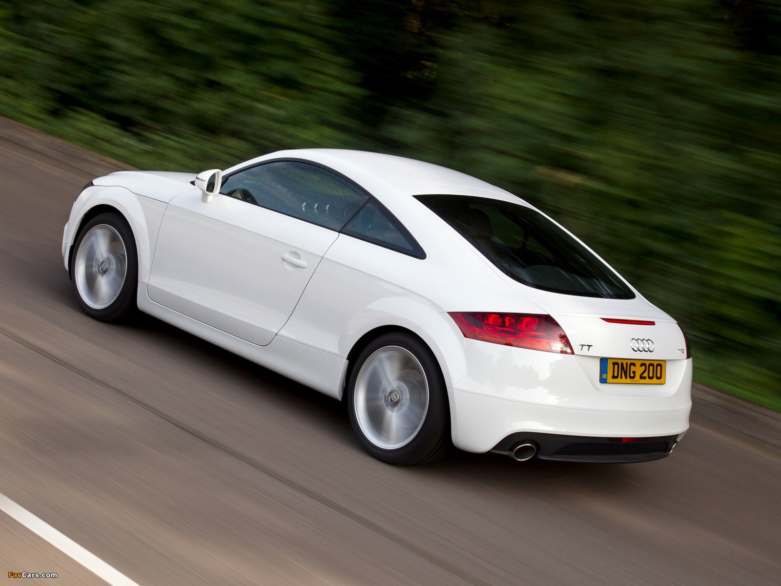 Pictures of Audi TT 2.0 TFSI Coupe UK-spec (8J) 2010 (1600 x 1200)