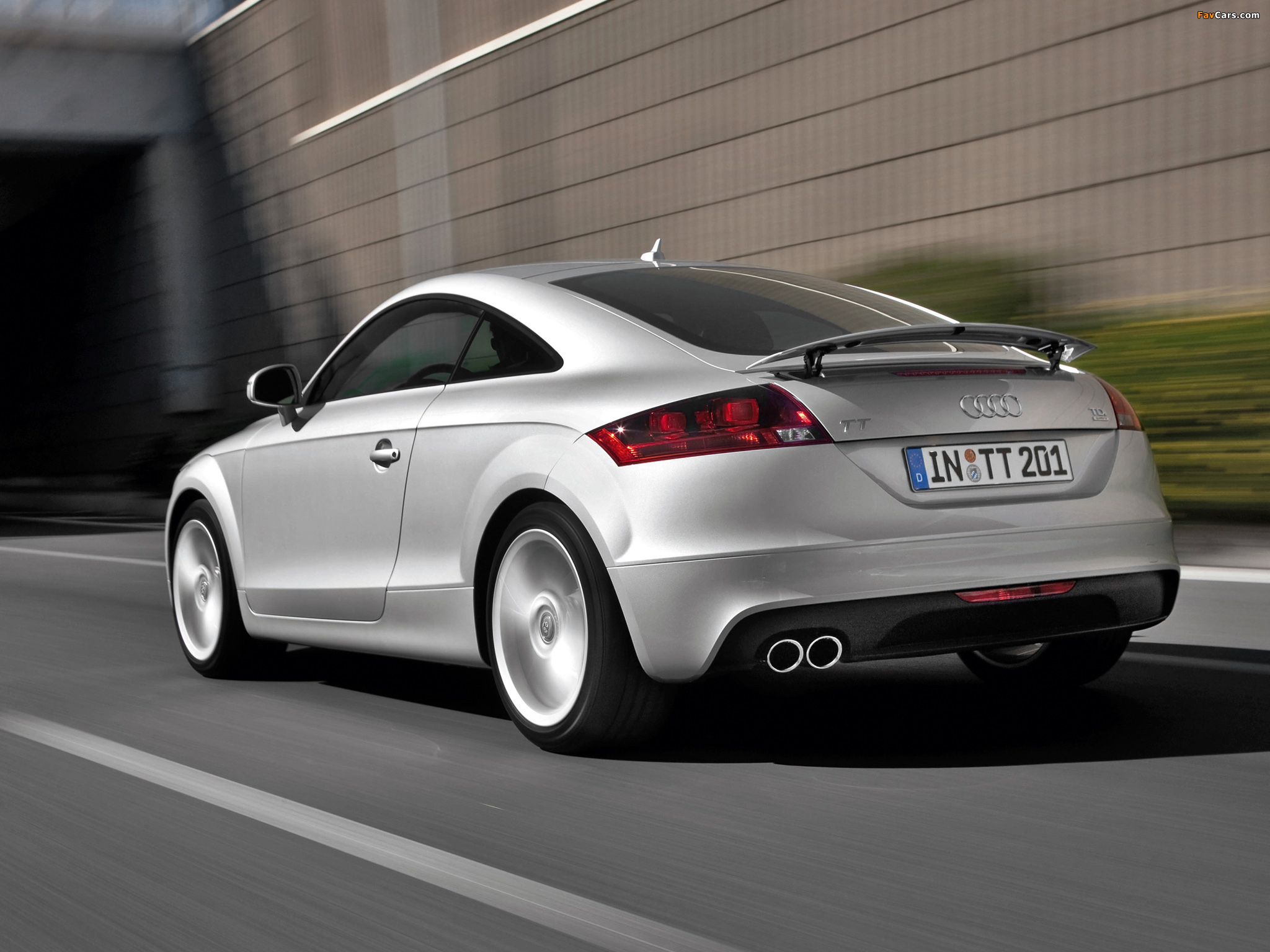 Pictures of Audi TT 2.0 TDI quattro Coupe (8J) 2010 (2048 x 1536)