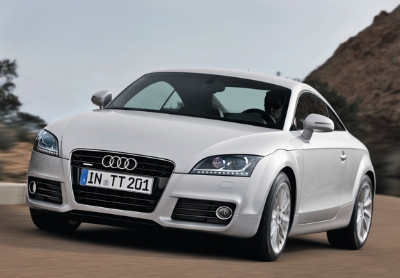 Pictures of Audi TT 2.0 TDI quattro Coupe (8J) 2010