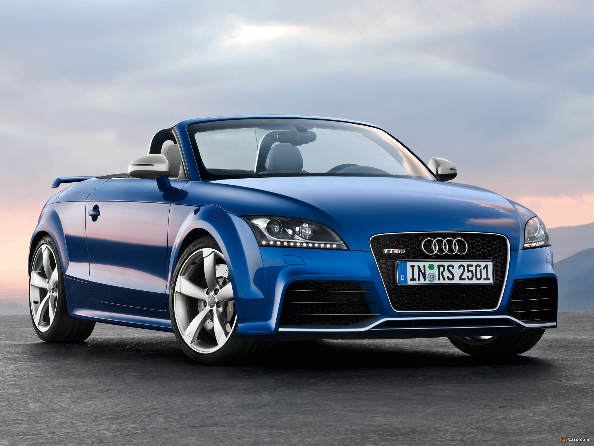 Audi TT RS Roadster (8J) 2009 wallpapers (2048 x 1536)