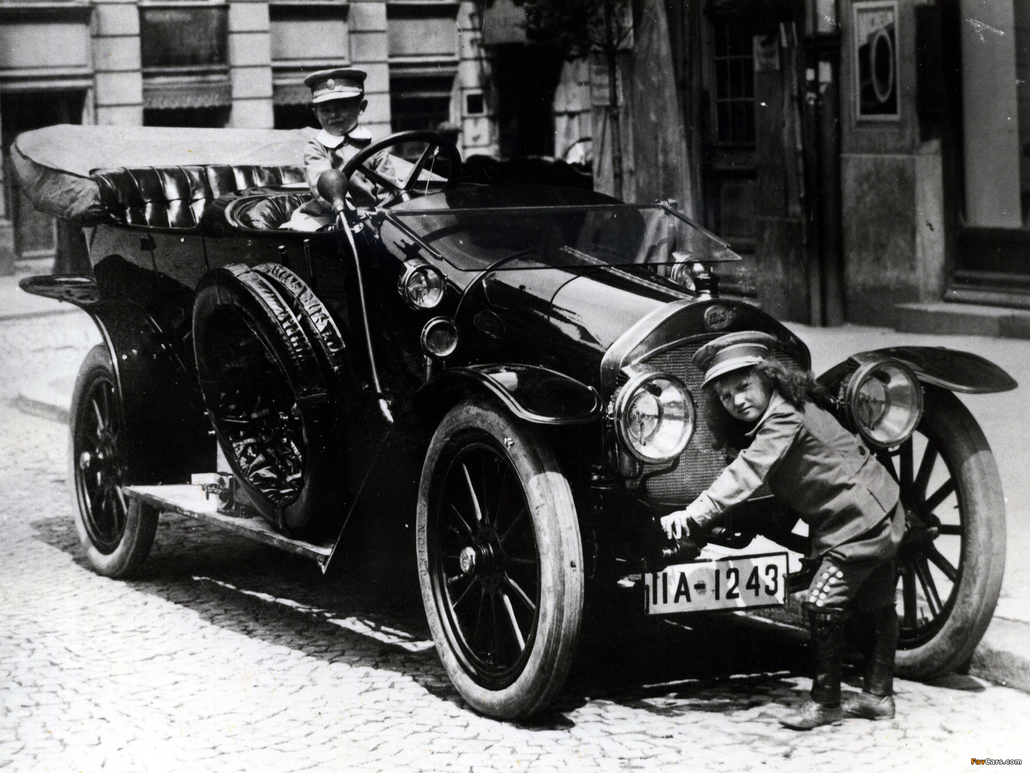 Photos of Audi Typ A 10/22 PS Phaeton 1910–12 (2048 x 1536)