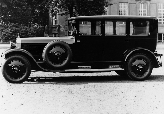 Images of Audi Typ M 18/70 PS Pullman-Limousine 1925–28
