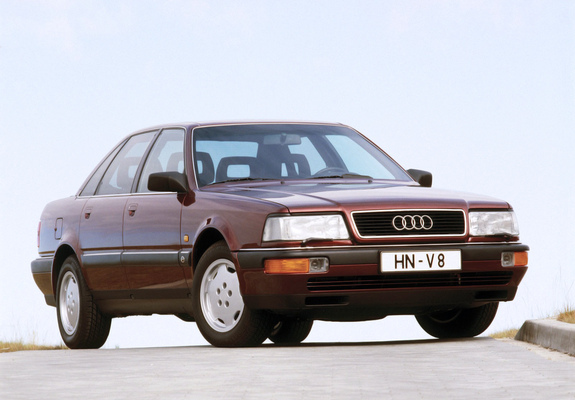 Audi V8 1988–94 photos