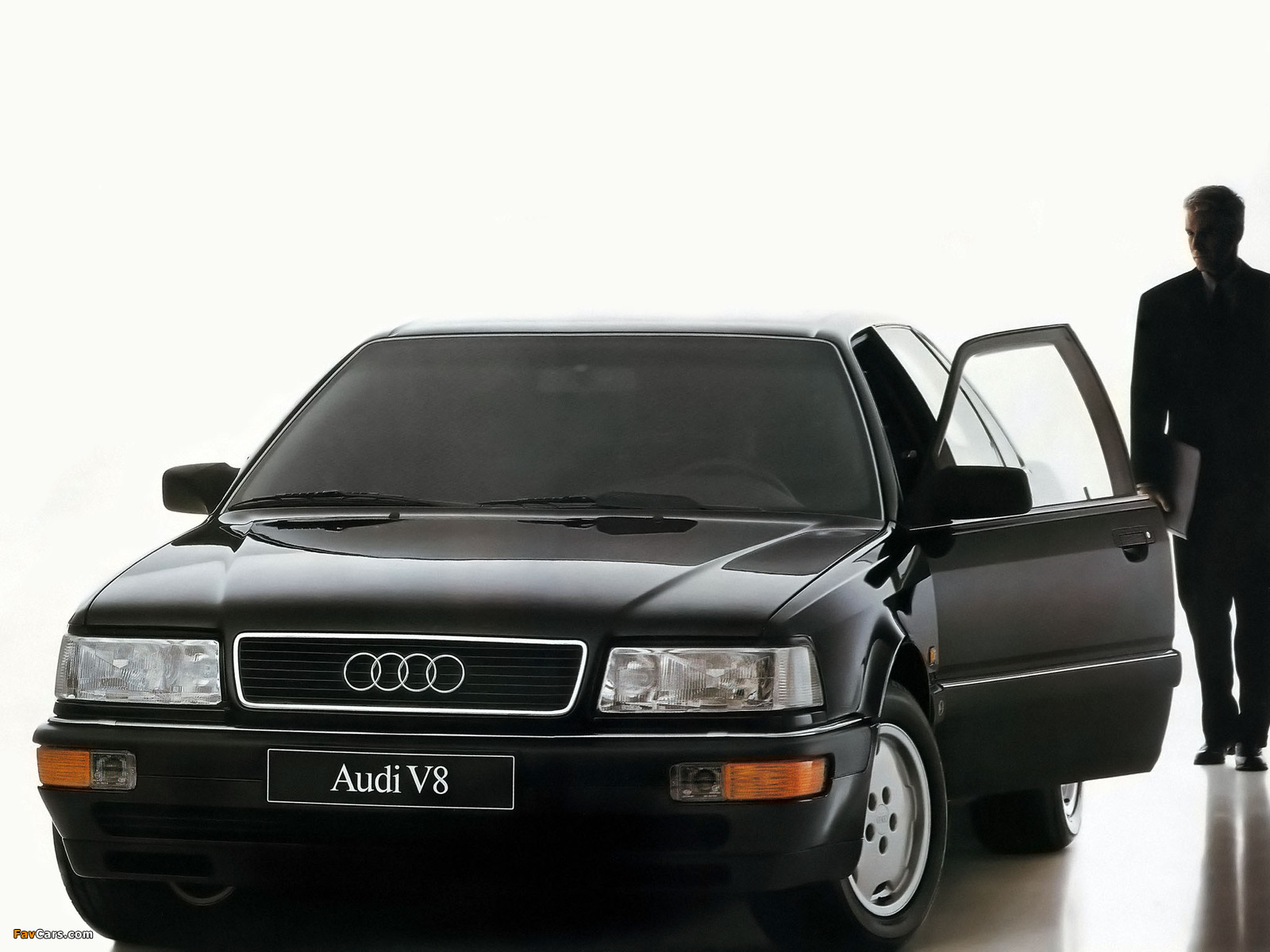 Audi V8 1988–94 photos (1600 x 1200)