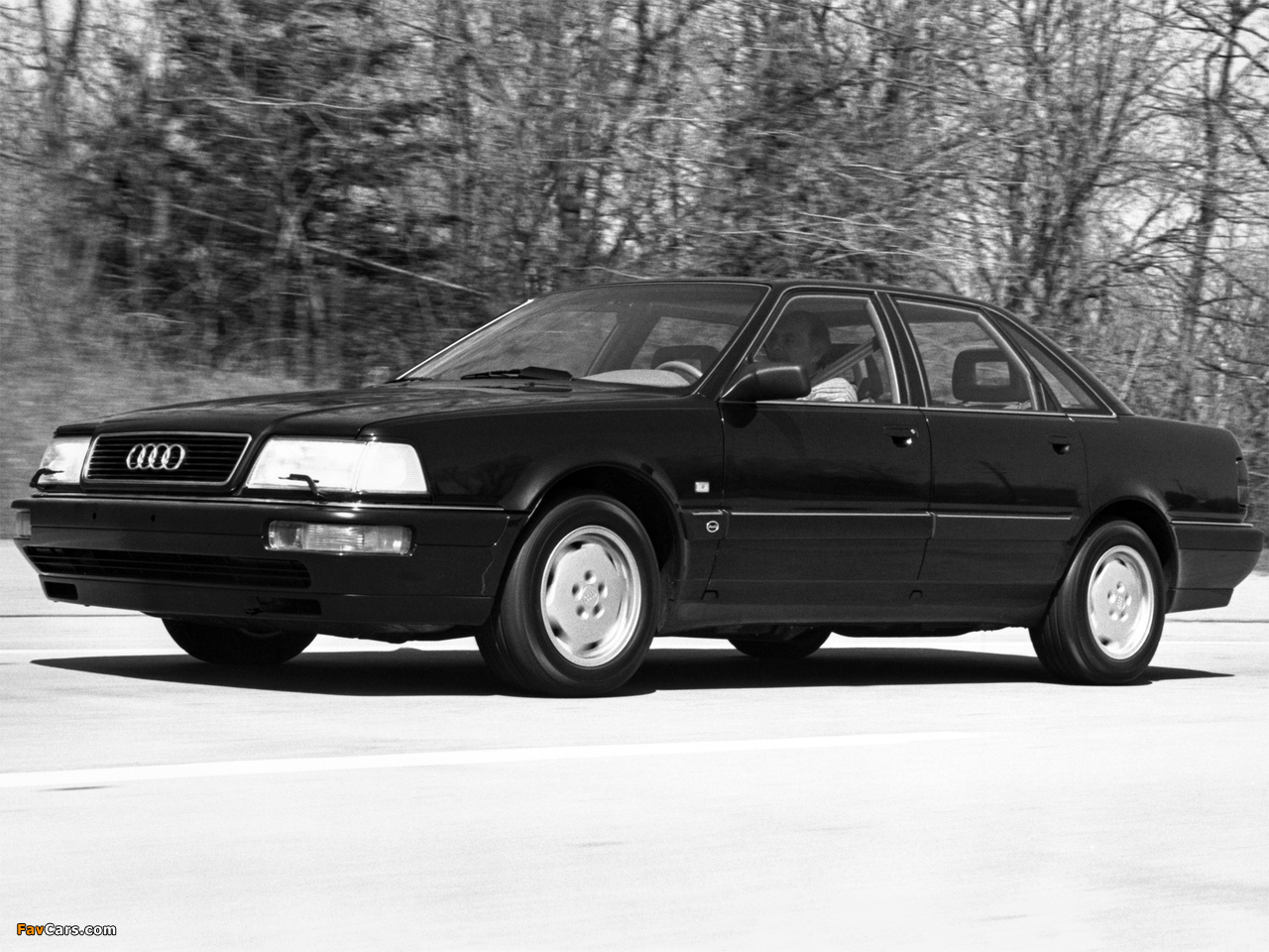 Pictures of Audi V8 US-spec 1989–94 (1280 x 960)