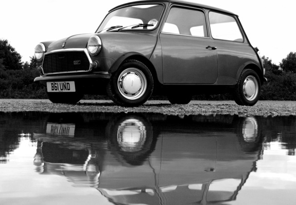 Photos of Austin Mini E (ADO20) 1982–88