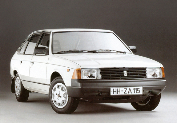 Lada Aleko 1992–95 pictures