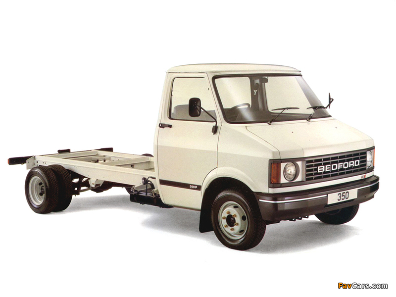 Bedford CF2/350 Chassis Cab 1980–86 wallpapers (800 x 600)