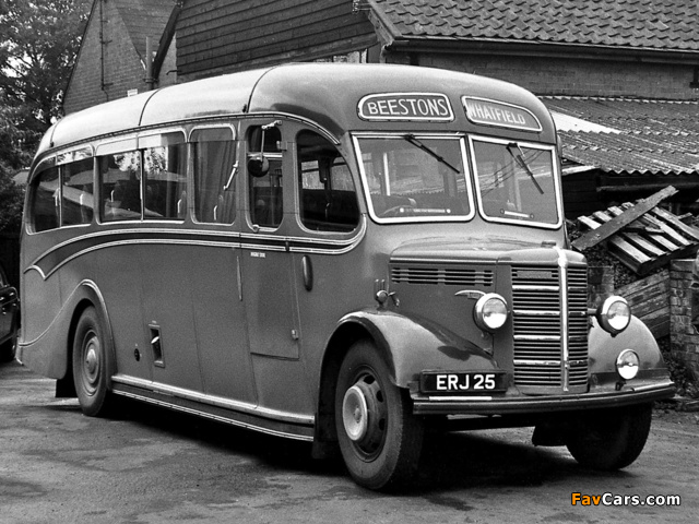 Photos of Bedford OB Duple Vista 1939–51 (640 x 480)