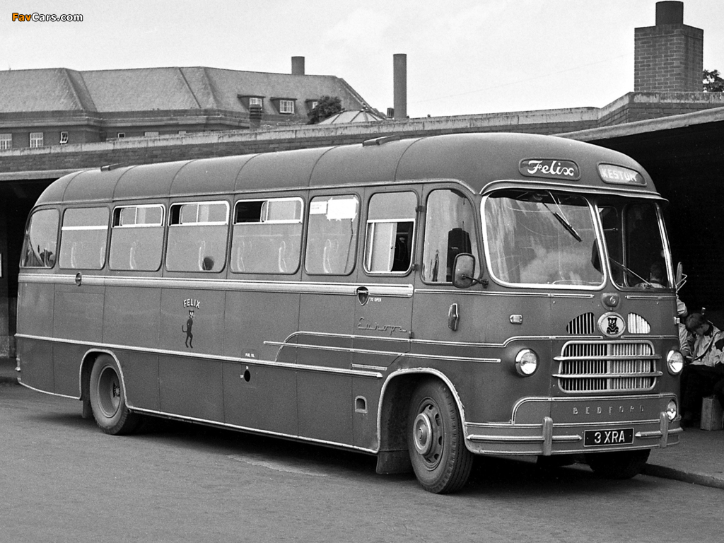 Photos of Bedford Europa SB Coach 1957– (1024 x 768)