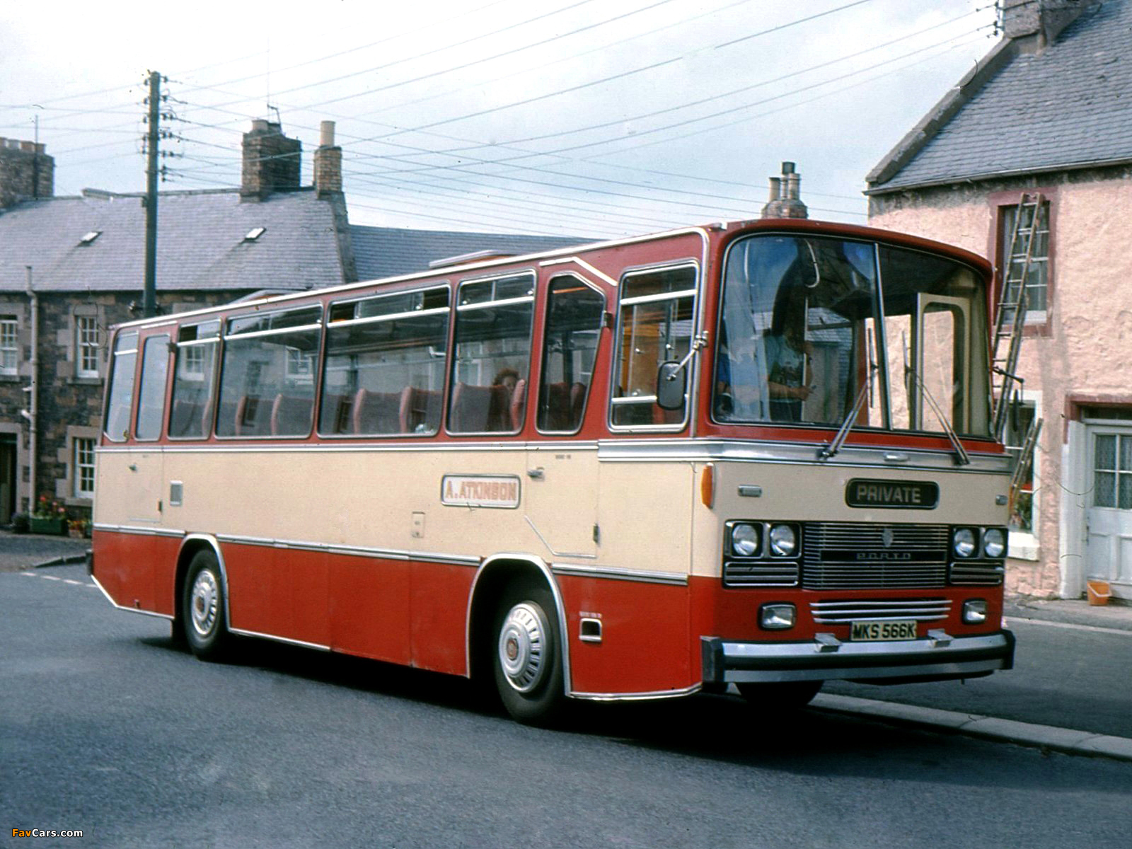 Images of Bedford YRQ RTD 1971 (1600 x 1200)