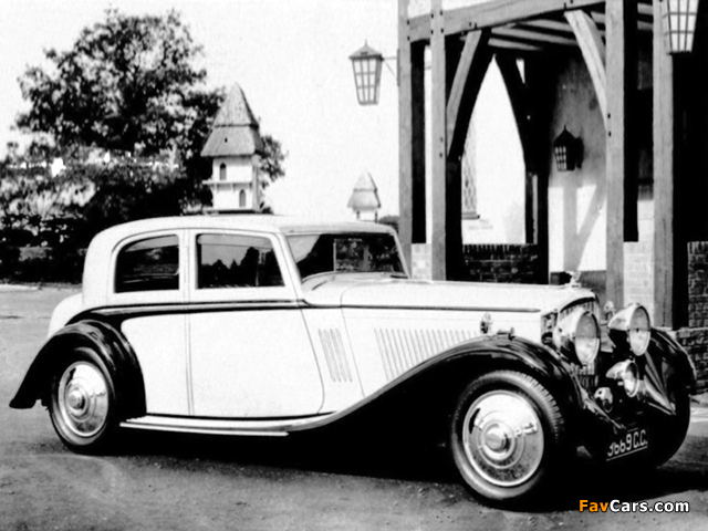 Photos of Bentley 3 ½ Litre Silent Travel Saloon by Vanden Plas 1934 (640 x 480)