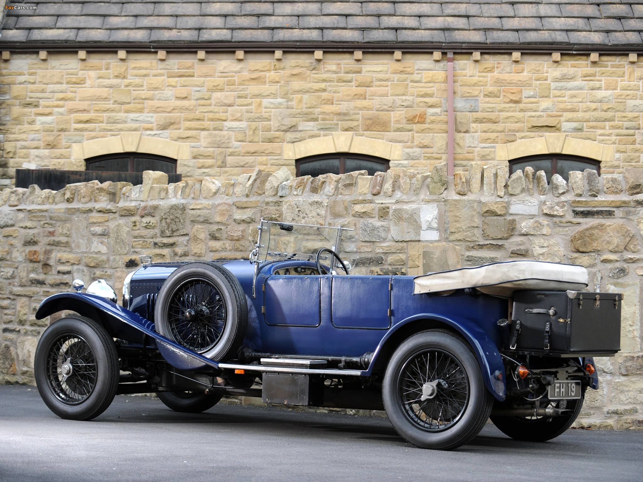 Photos of Bentley 4 ½ Litre Tourer by Vanden Plas 1929 (2048 x 1536)