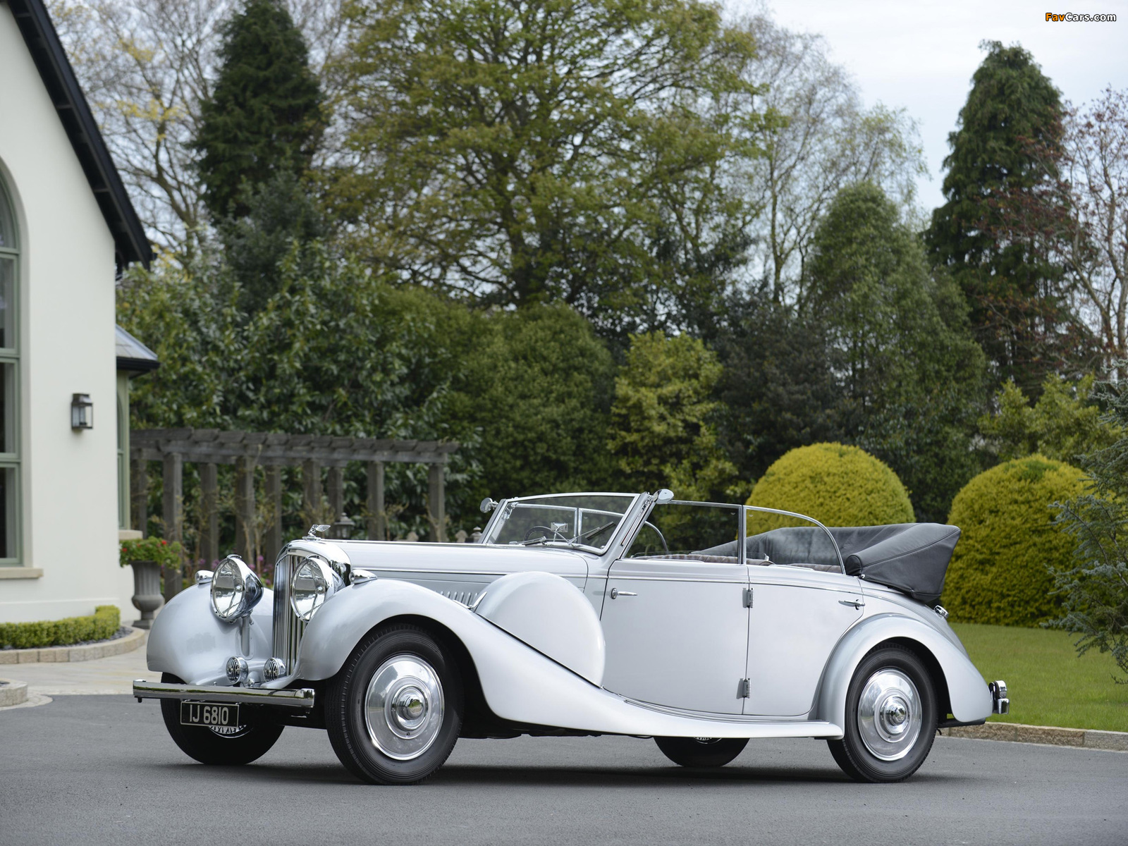 Bentley 4 ¼ Litre Cabriolet 1938 wallpapers (1600 x 1200)