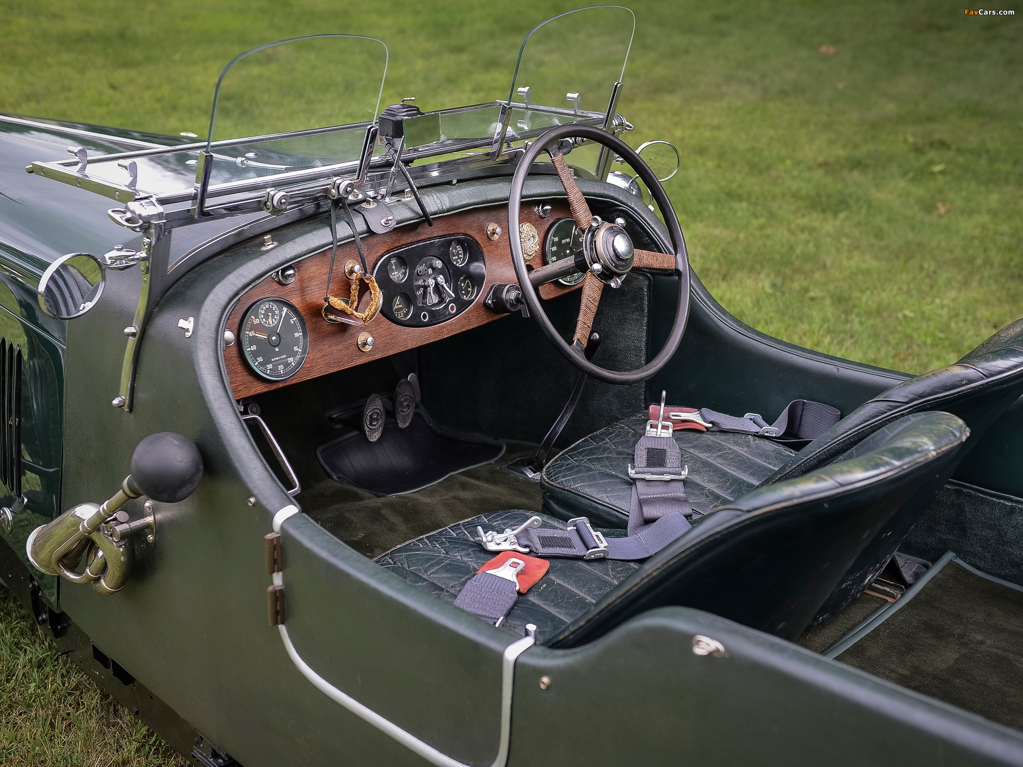 Images of Bentley 4 ¼ Litre Tourer by James Pearce 1936 (2048 x 1536)