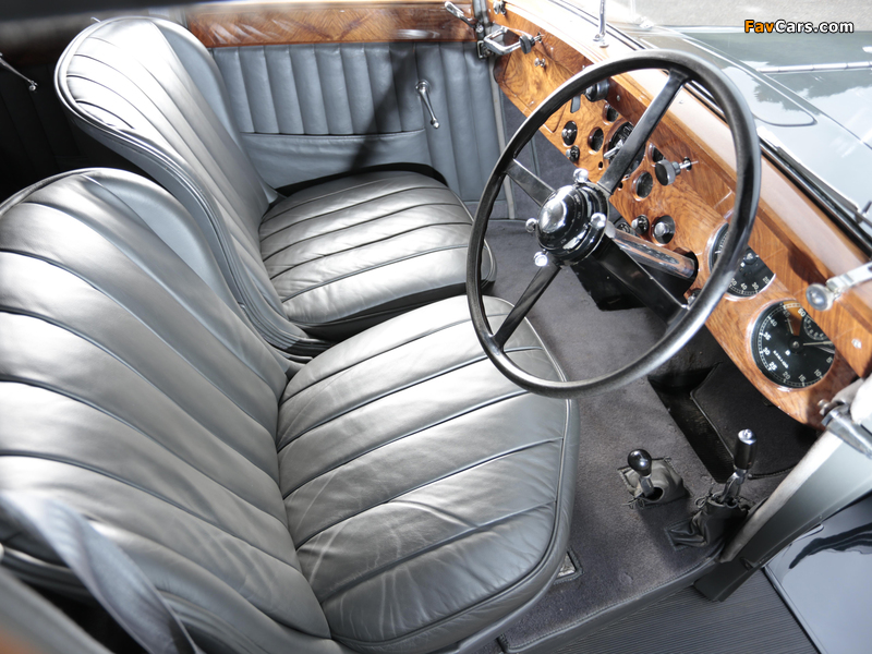 Photos of Bentley 4 ¼ Litre Sports Saloon by Park Ward 1936 (800 x 600)