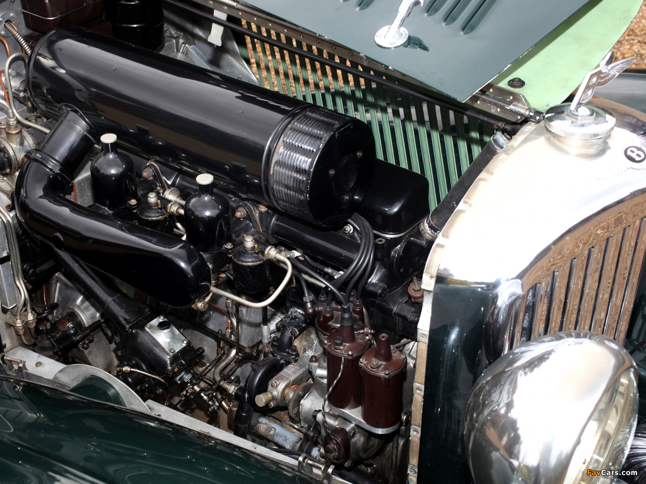 Photos of Bentley 4 ¼ Litre Tourer by Vanden Plas 1936–39 (1280 x 960)