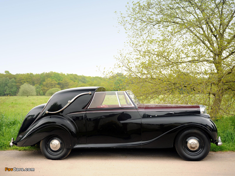 Pictures of Bentley 4 ¼ Litre Sedanca Coupe by Gurney Nutting 1947 (800 x 600)