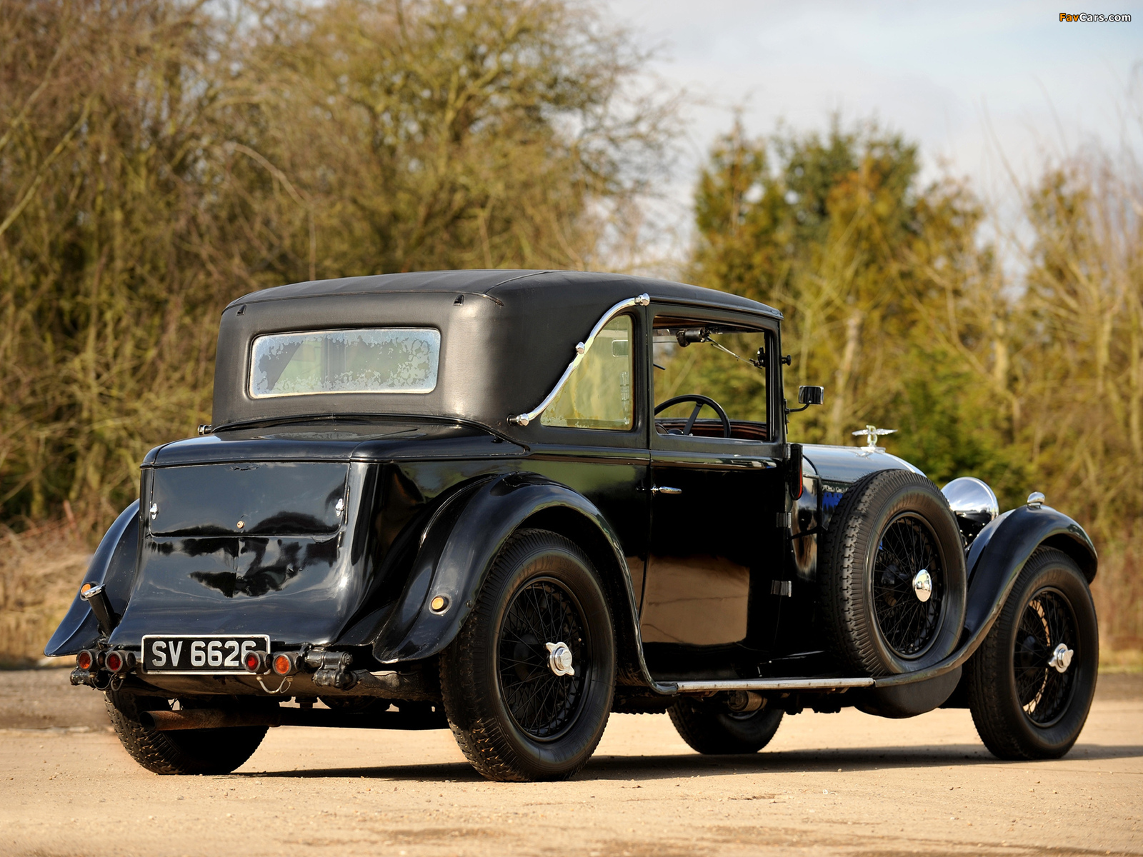 Images of Bentley 4 Litre Coupe by Mulliner 1931 (1600 x 1200)
