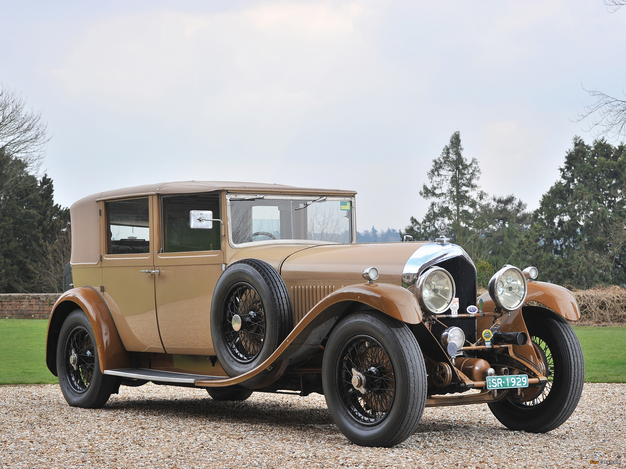 Images of Bentley 6 ½ Litre Sedanca de Ville by Mulliner 1929 (2048 x 1536)