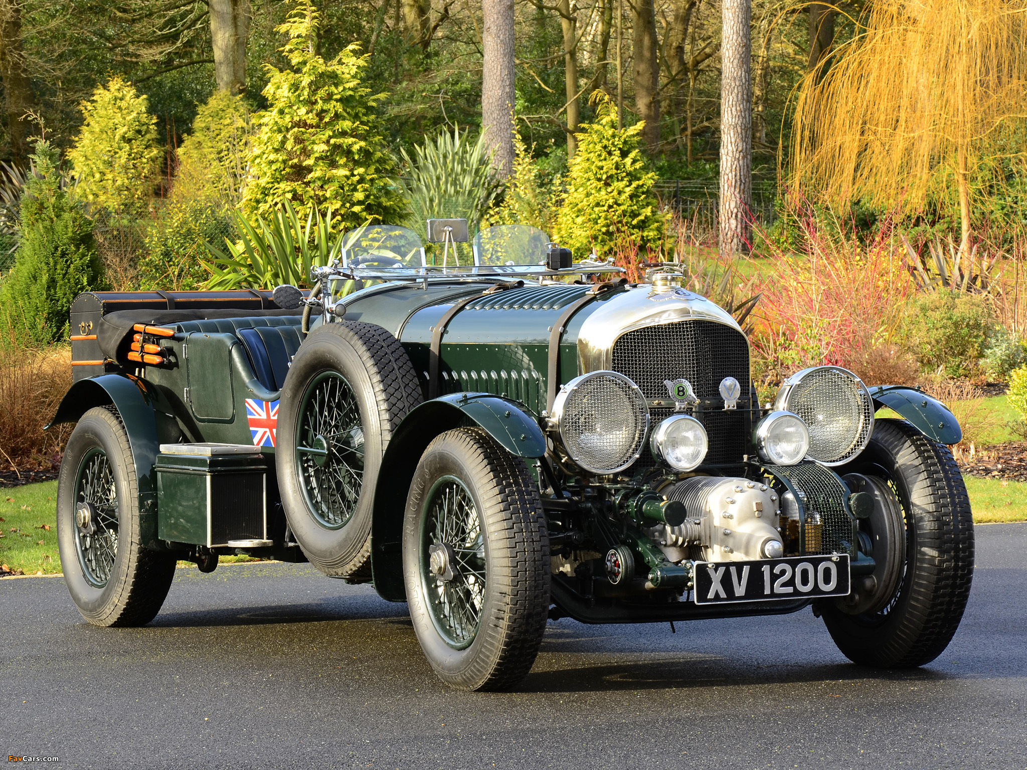 Pictures of Bentley 6 ½ Litre Tourer by Vanden Plas 1928–30 (2048 x 1536)