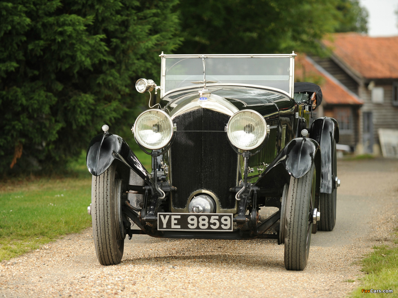 Pictures of Bentley 6 ½ Litre Tourer by Vanden Plas 1928–30 (1280 x 960)