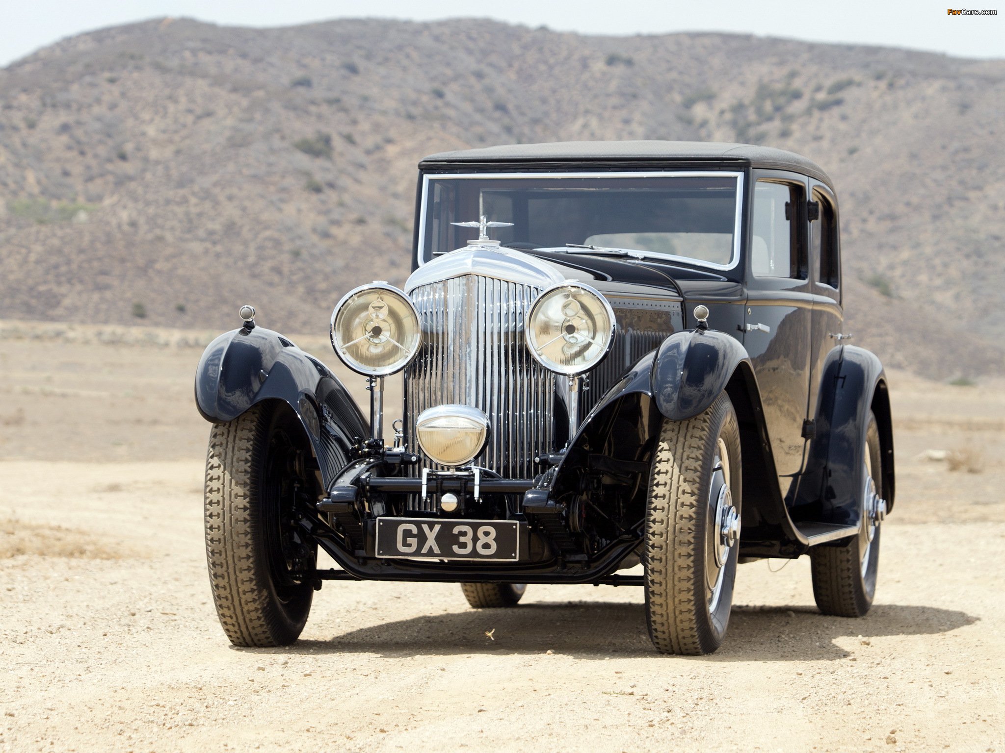 Images of Bentley 8 Litre Limousine by Mulliner 1932 (2048 x 1536)