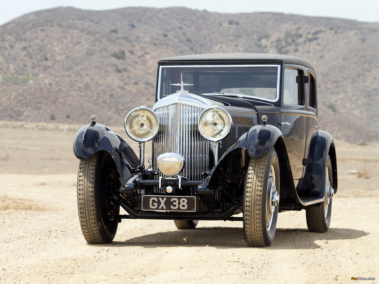 Images of Bentley 8 Litre Limousine by Mulliner 1932 (1600 x 1200)