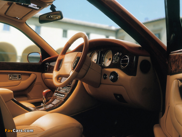 Bentley Arnage Limousine 2005 photos (640 x 480)