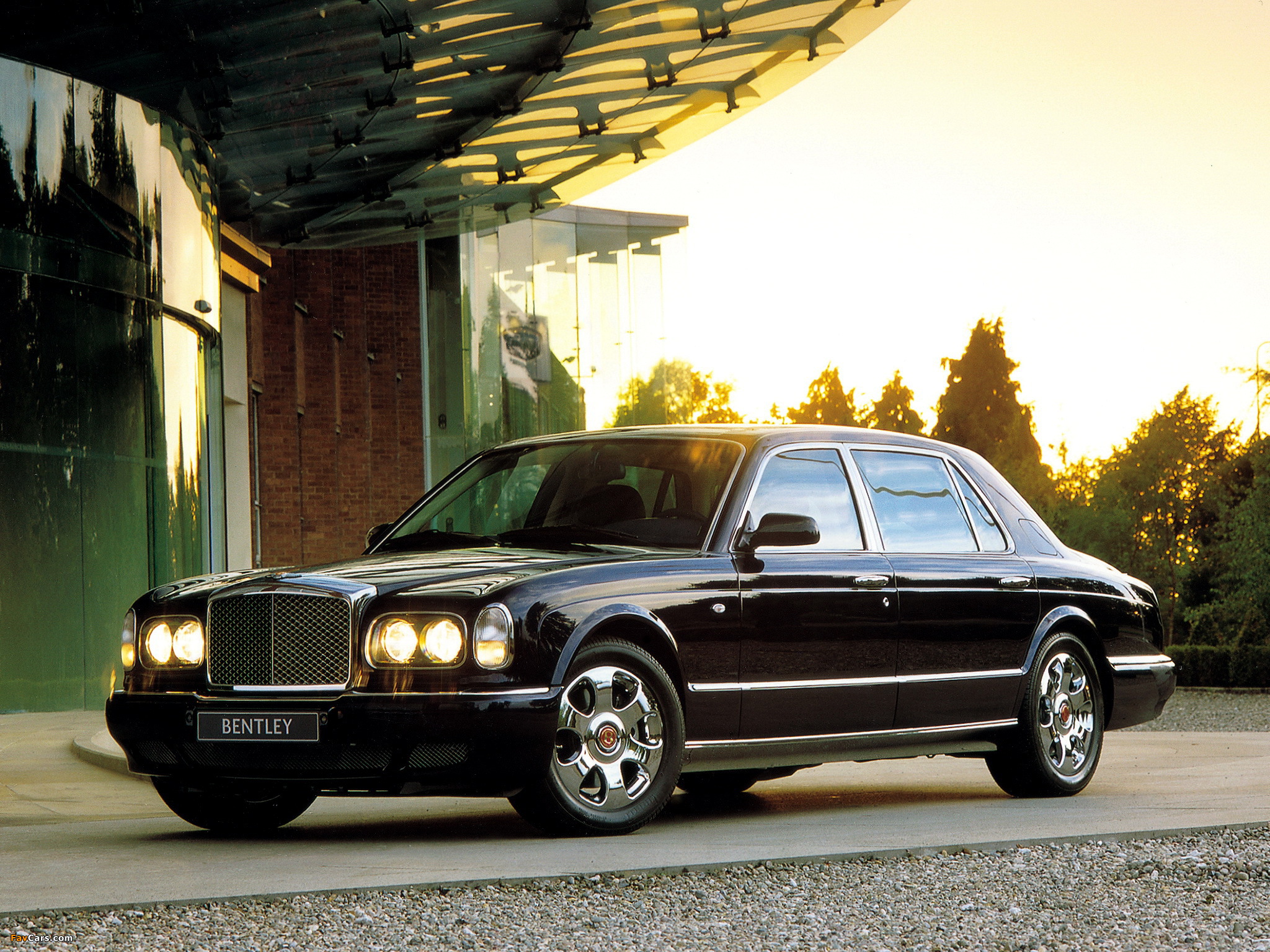 Images of Bentley Arnage Red Label LWB Personal Commission 2001–02 (2048 x 1536)