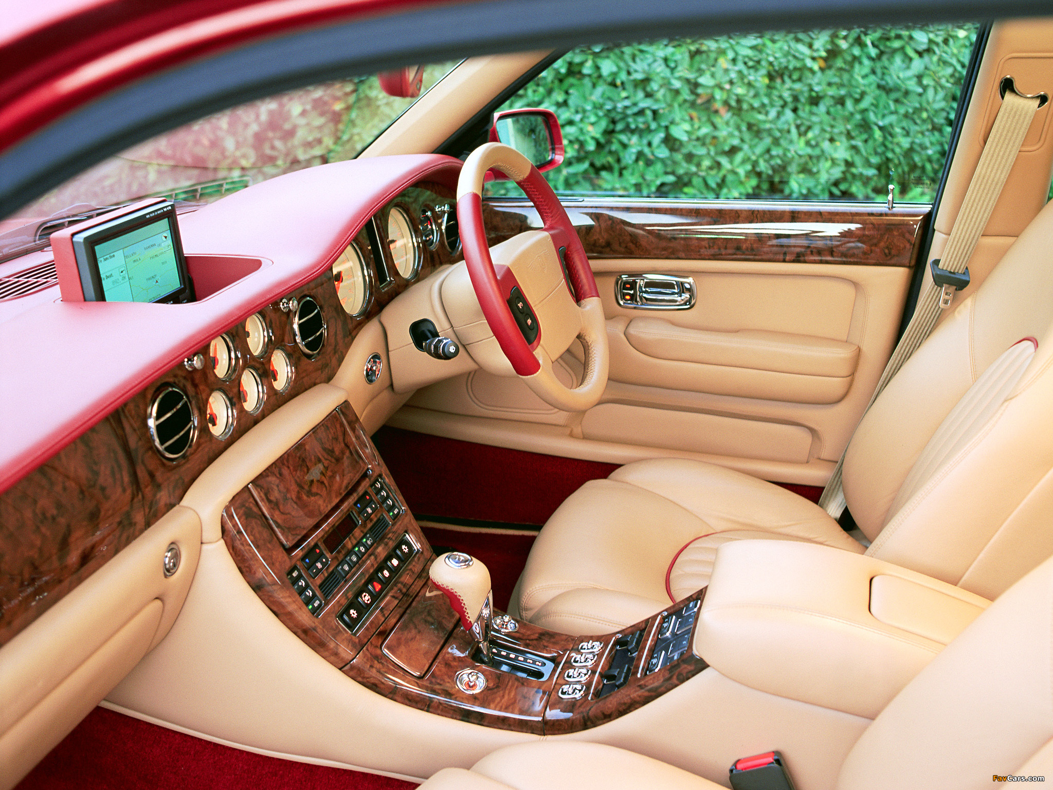 Photos of Bentley Arnage Red Label 1999–2002 (2048 x 1536)