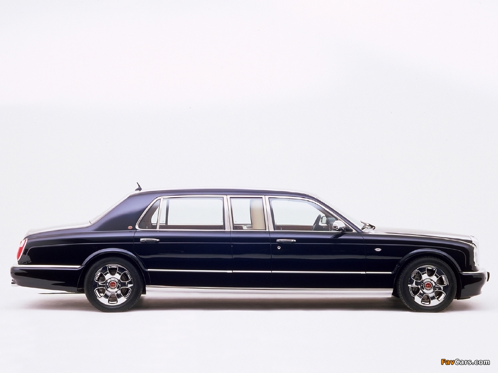 Photos of Bentley Arnage Limousine by Mulliner 2003 (1024 x 768)