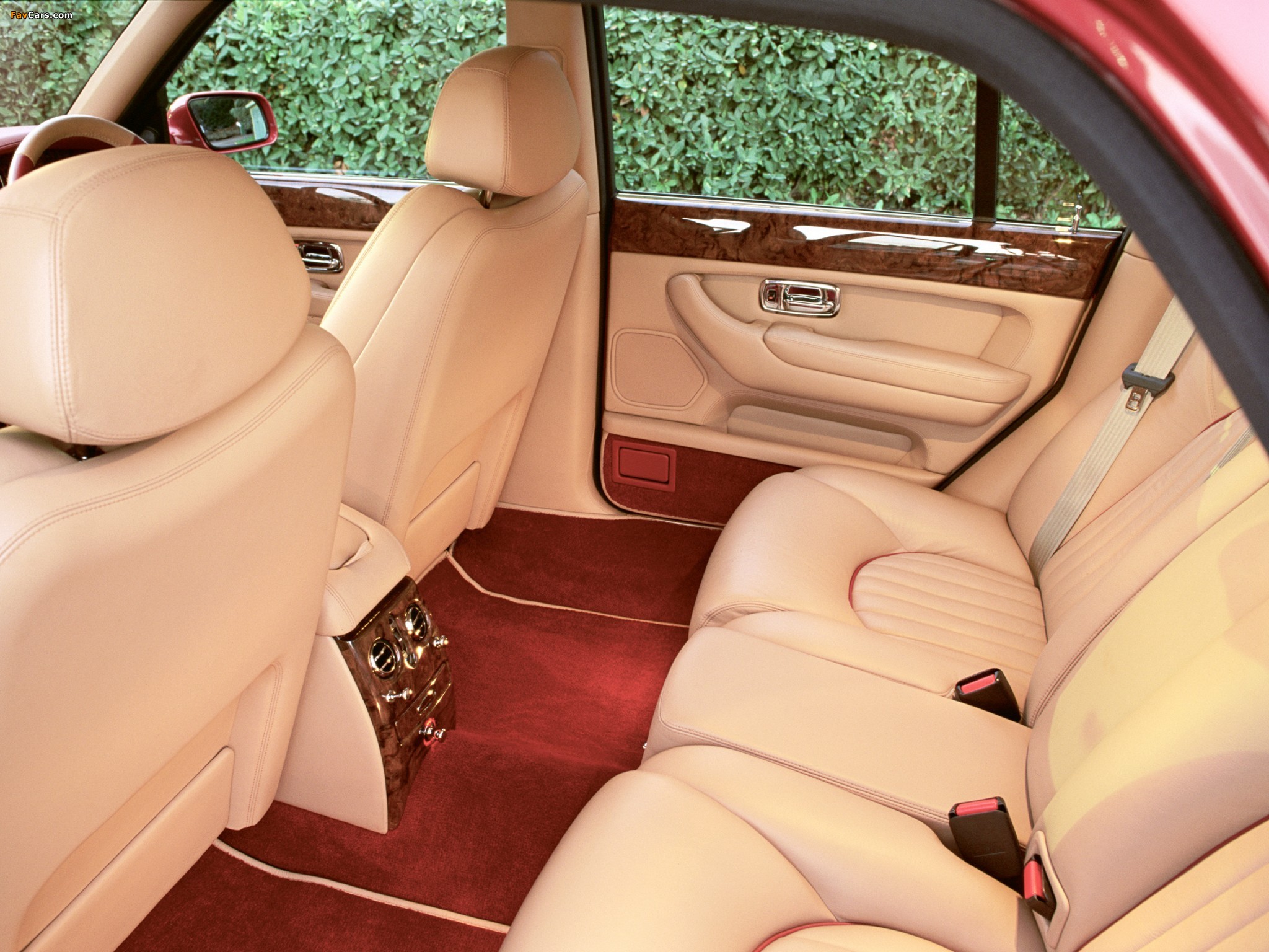Pictures of Bentley Arnage Red Label 1999–2002 (2048 x 1536)