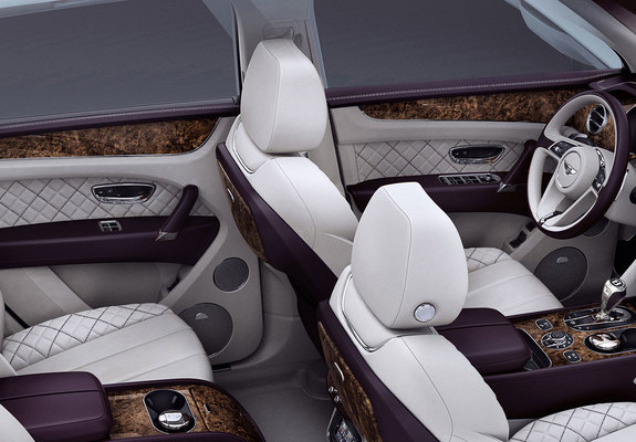 Photos of Bentley Bentayga First Edition 2015