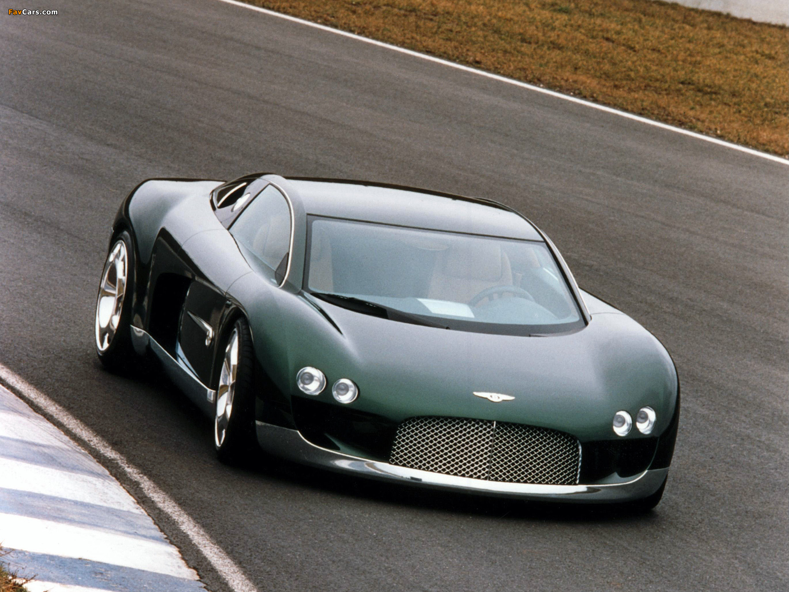 Bentley Hunaudieres Concept 1999 photos (1600 x 1200)