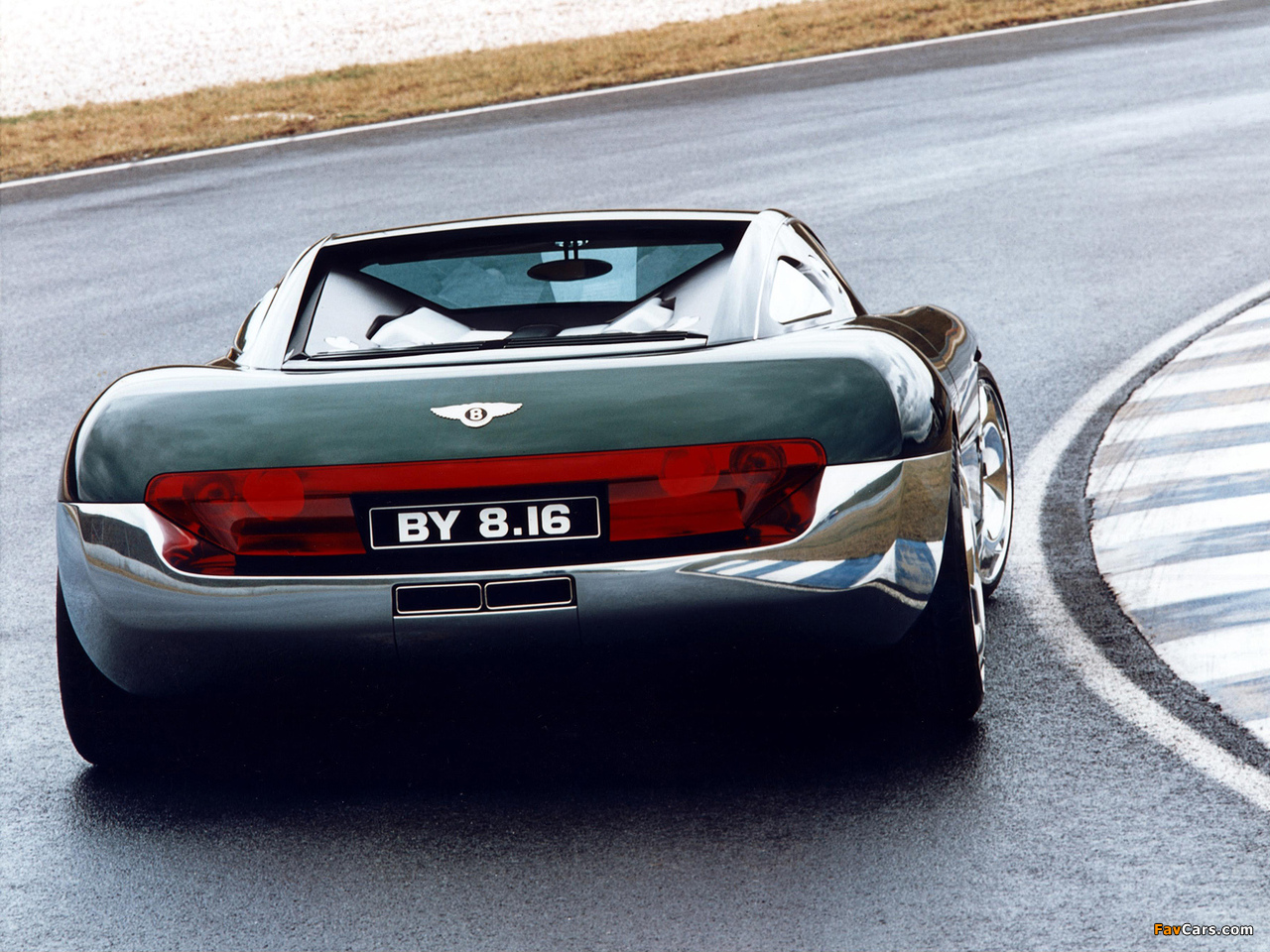 Bentley Hunaudieres Concept 1999 pictures (1280 x 960)