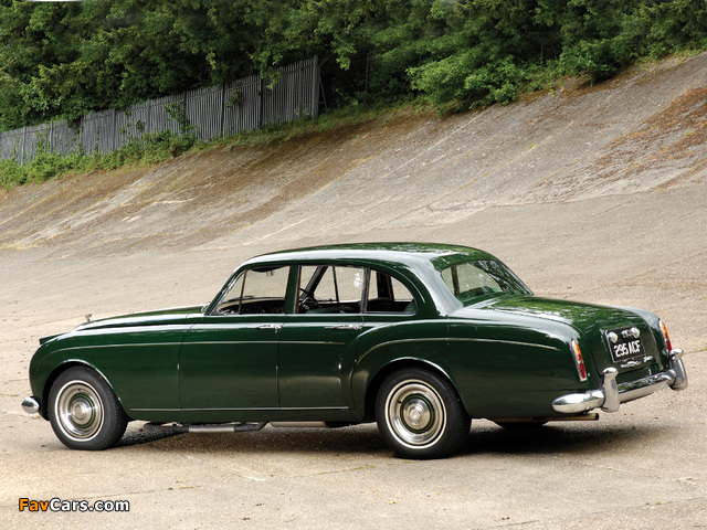 Bentley S2 Continental Flying Spur by Mulliner 1959–62 pictures (640 x 480)