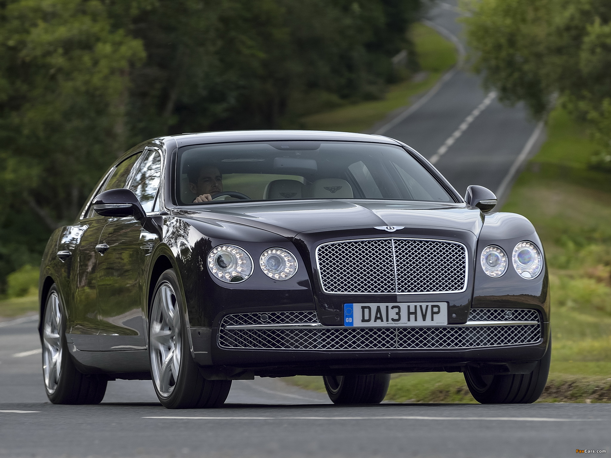 Bentley Flying Spur UK-spec 2013 photos (2048 x 1536)